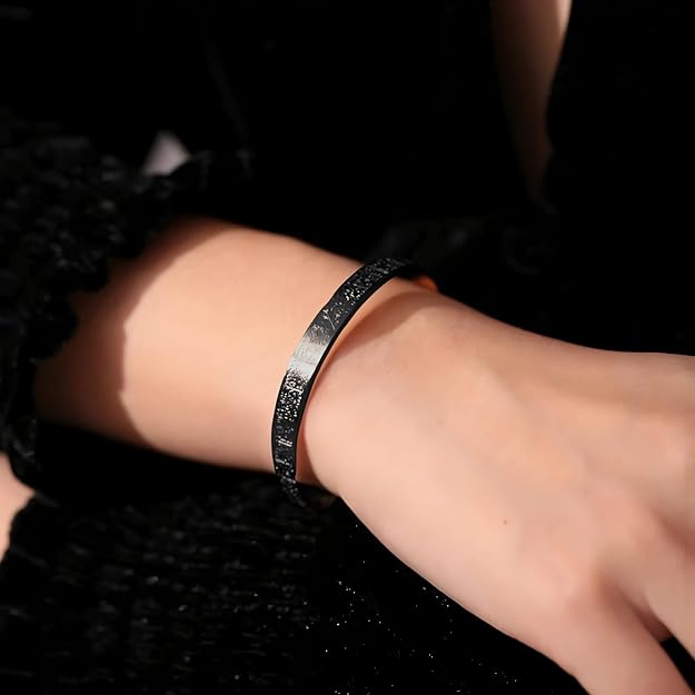 Special Metal Bracelet