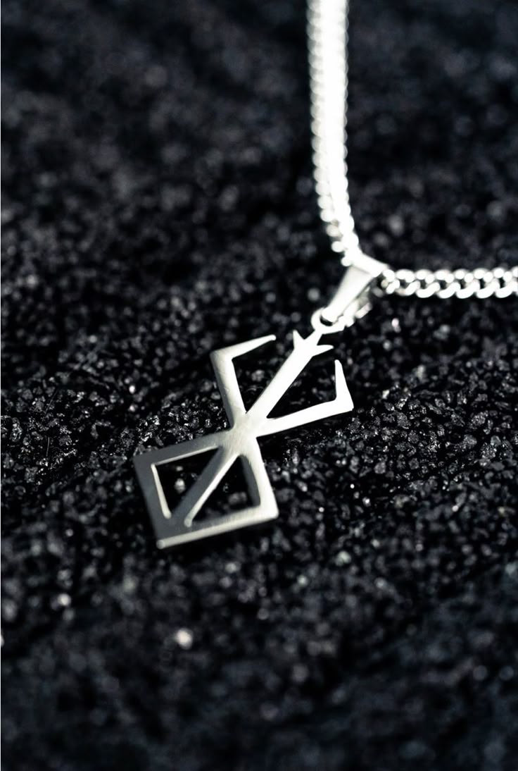 Amine Berserk Rune Viking Rage Anger Necklace